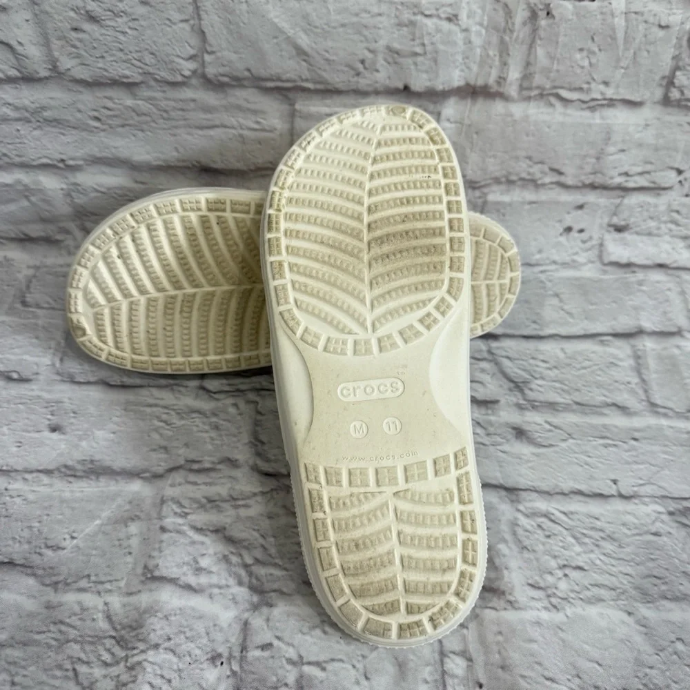Iconic Crocs Comfort White Mens 11 Sandals Slides